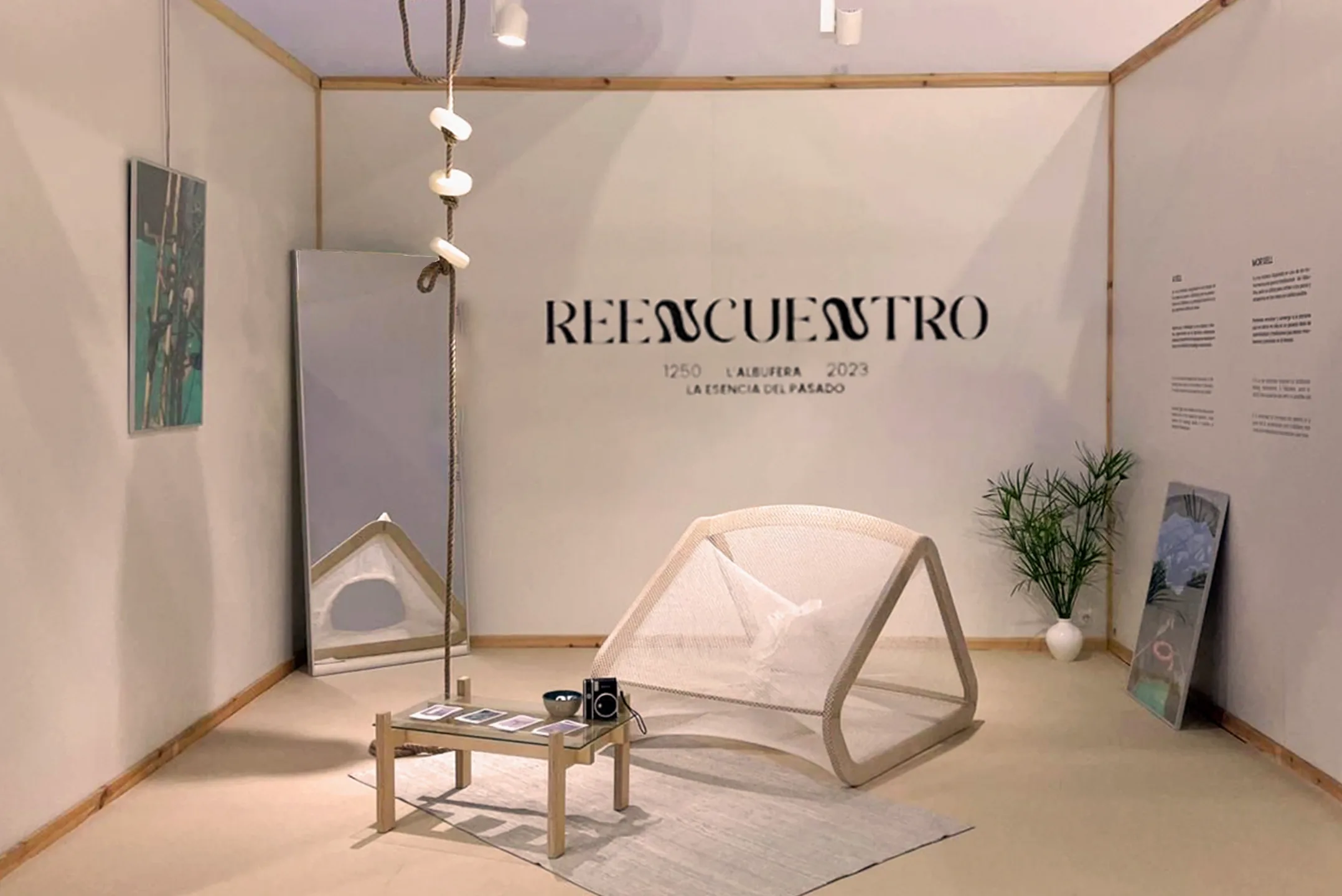 Silla de diseño industrial de la colección de mobiliario Reencuentro